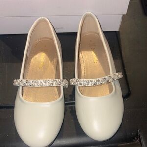Dream Pairs Ivory Girls Mary Jane Flats with Rhinestone Strap